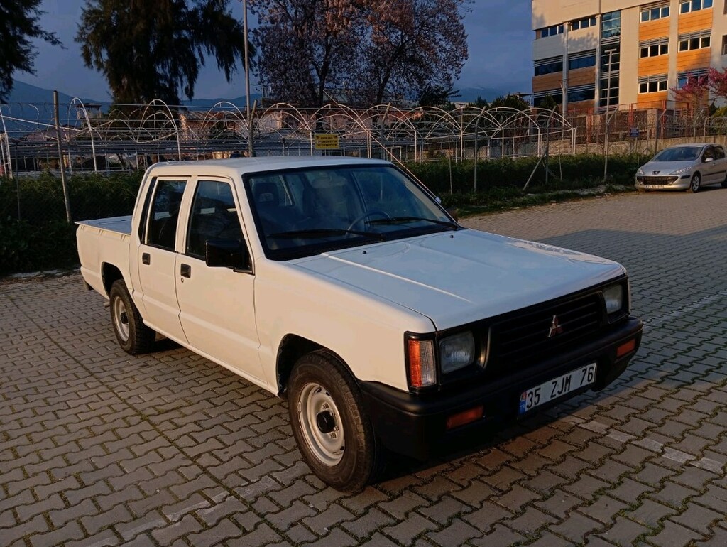 mıtsubishi l200 komple boyalı orjinal değişensiz.. - 17