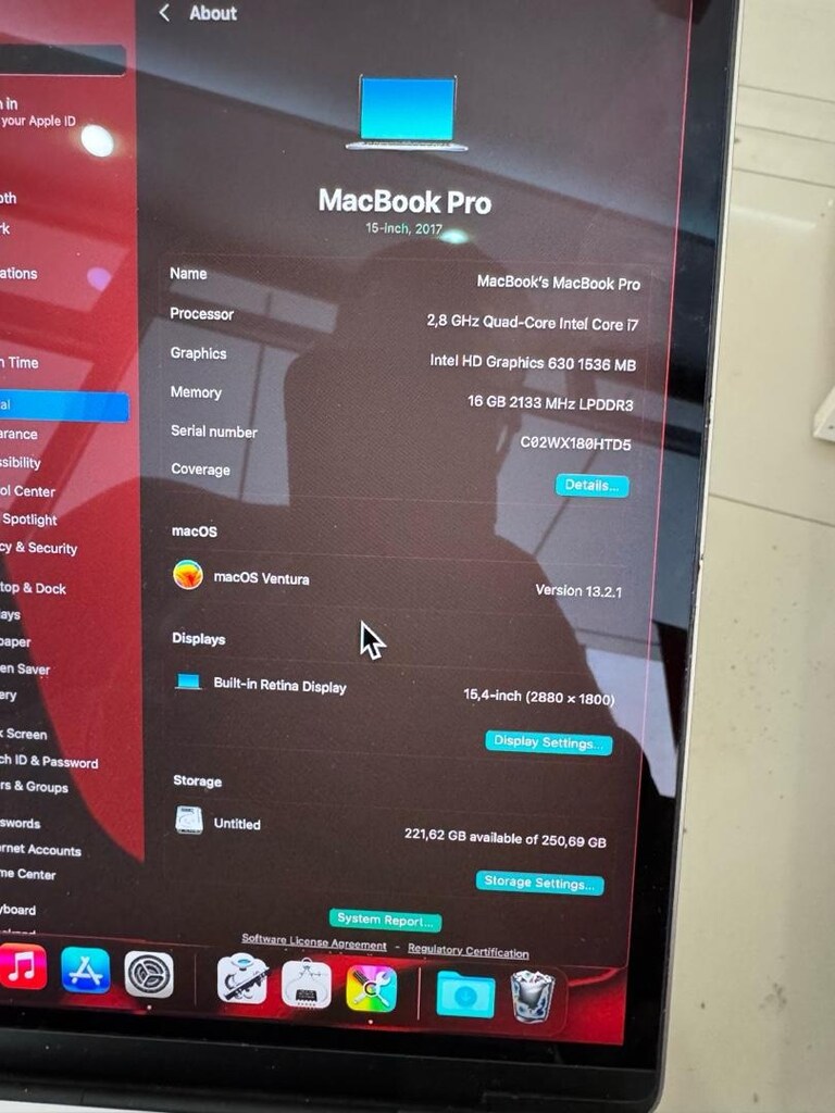 MacBook Pro i7 16/256 - 5