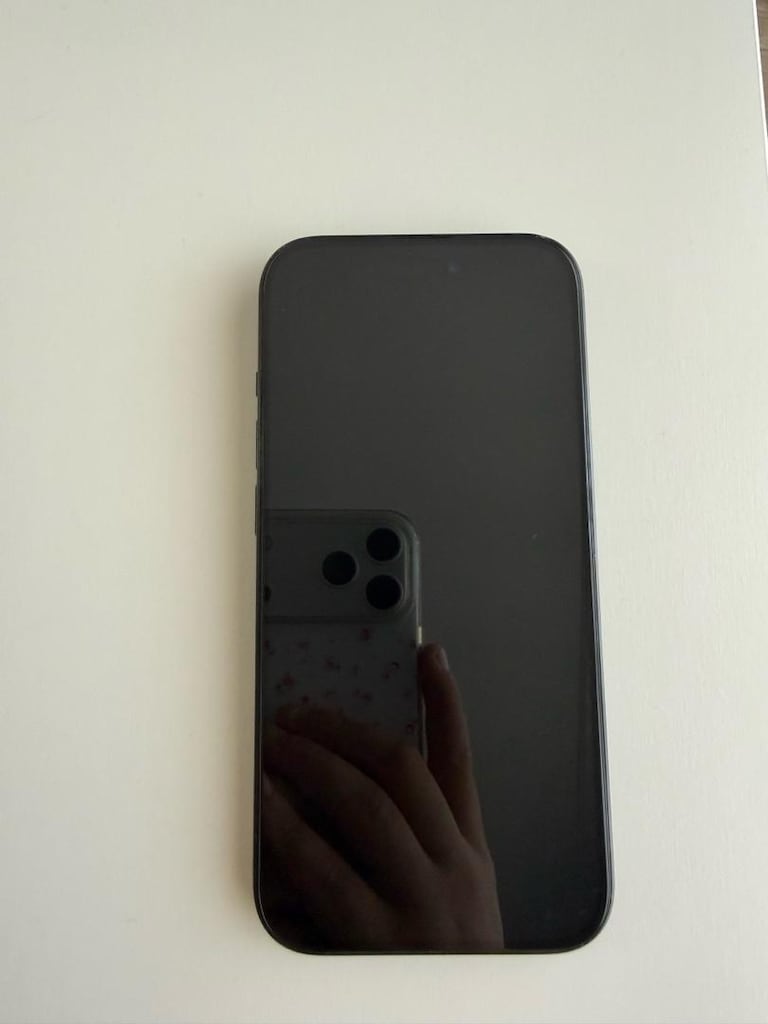 iPhone 15 128 GB Siyah | Temiz Kullanılmış | Kutu Ve Aksesuar - 3