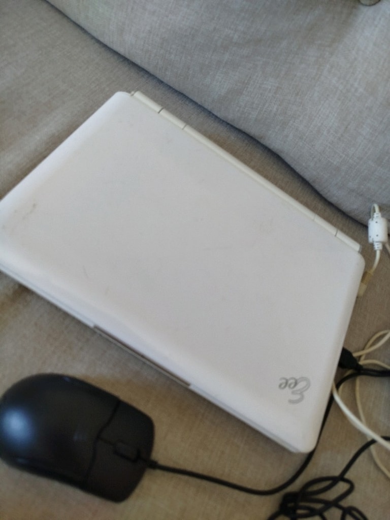 Asus Eeepc 1000H mini notebook - 6
