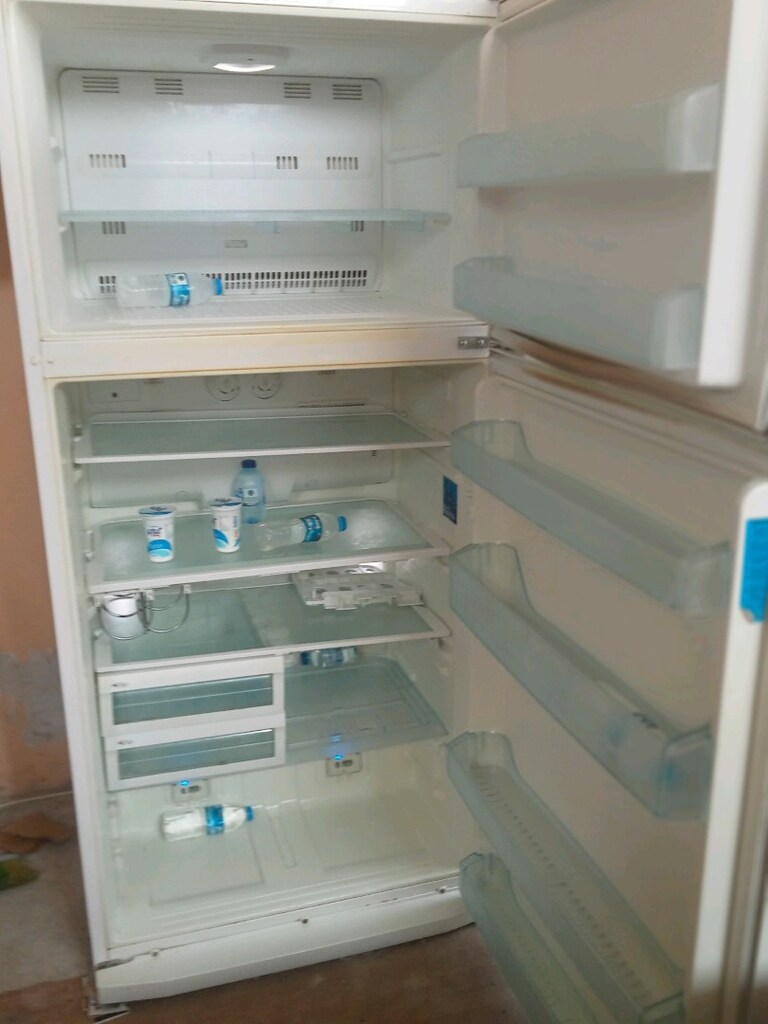 Geniş Hacimli Arçelik Buzdolabı - 4