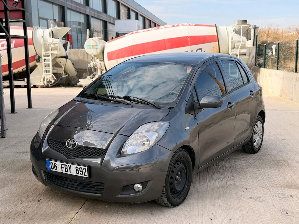 acil sahibinden toyota yaris - 3