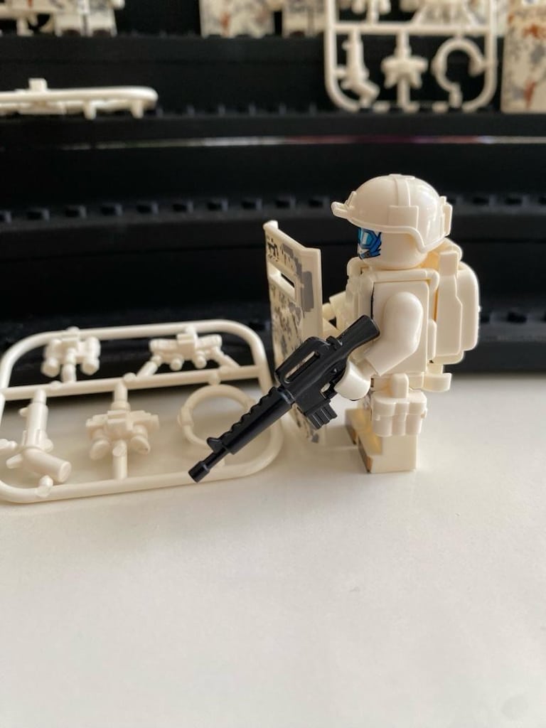 Lego beyaz swat asker - 8