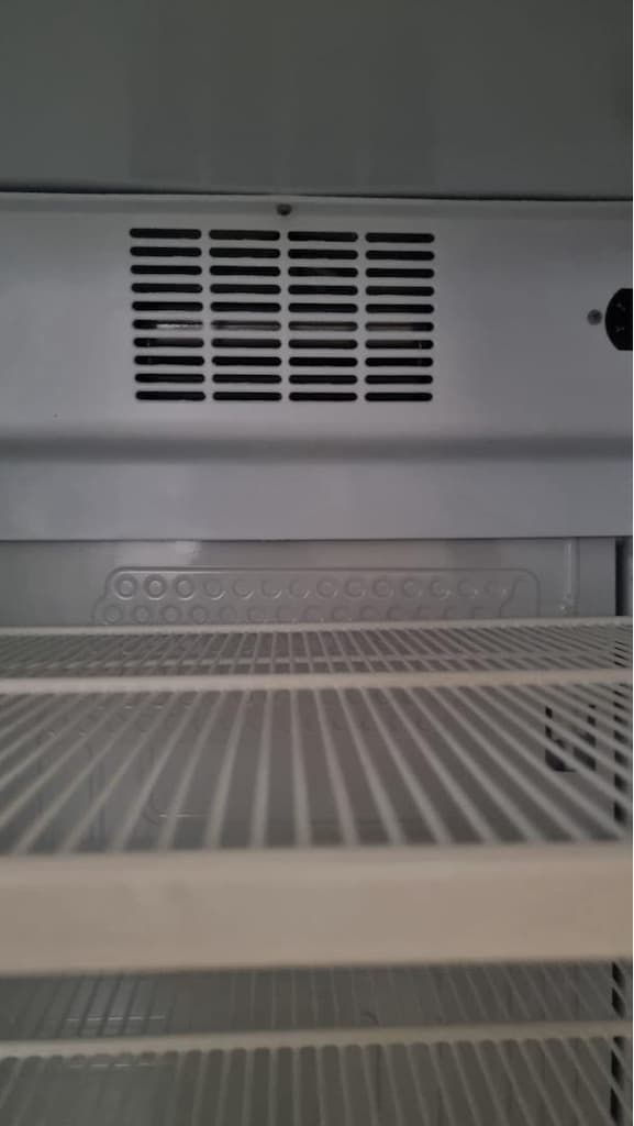 Az Kullanılmış Temiz Dikey Soğutucu - 4