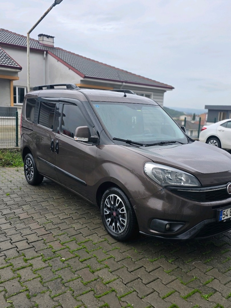 Fiat Doblo Combi 1.6 Premio plus - 7
