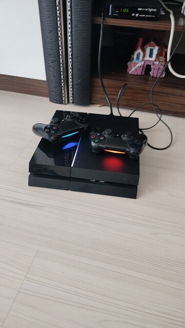 PlayStation 4 1 tb versiyon