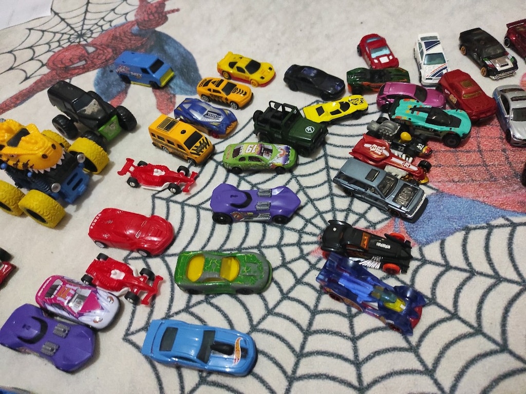 hot wheels araba - 16