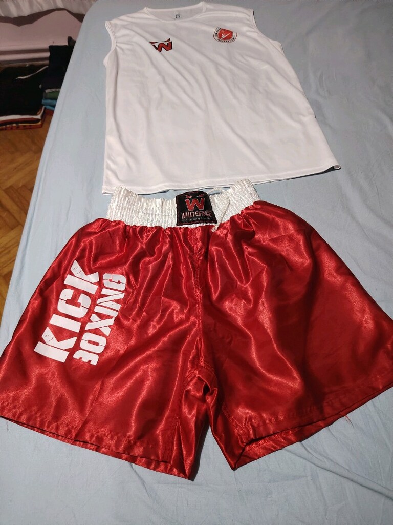 Kickbox kıyafeti XL beden - 2