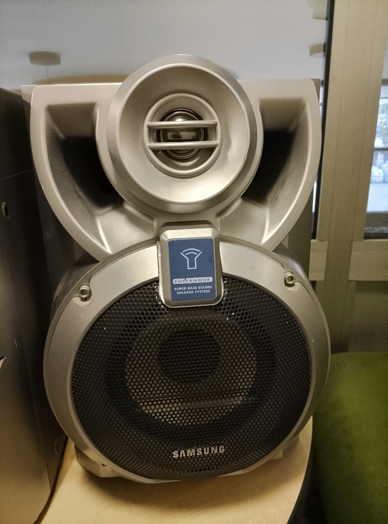 Samsung müzik seti kumandalı - 5