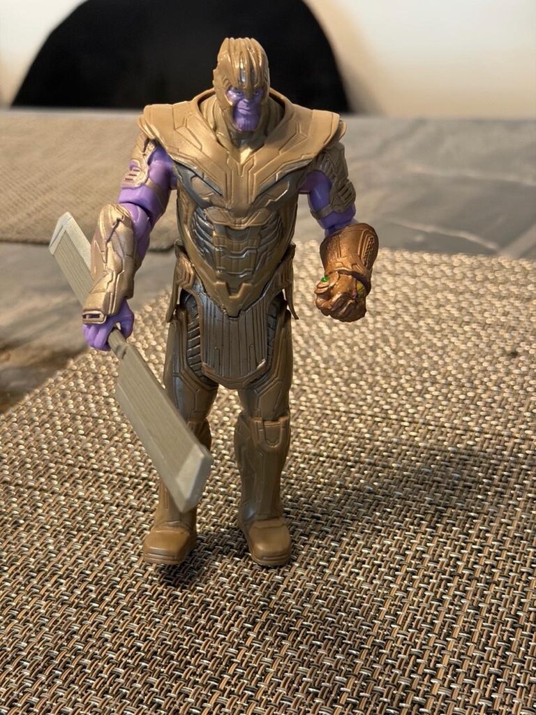 THANOS FİGÜR - 4