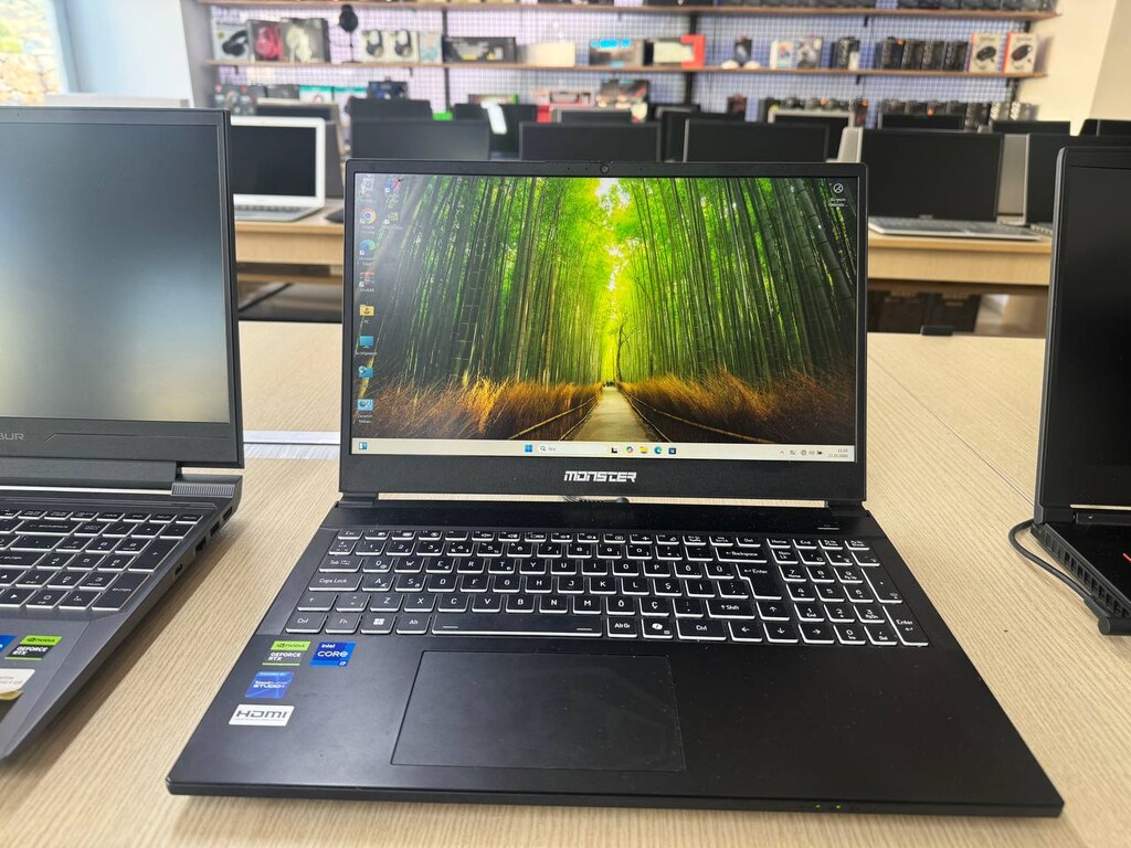 MONSTER *İ7 13620H İŞLEMCİ *32GB DDR5 RAM *1TB SSD *5050 8GB E.K - 2