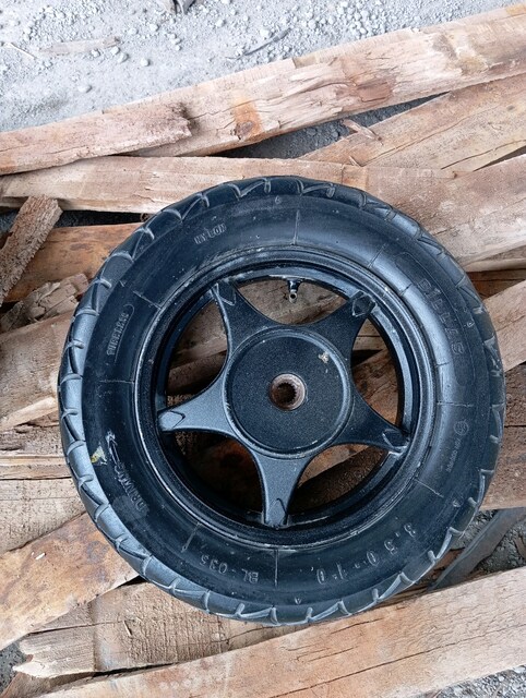 motorsiklet jant lastik