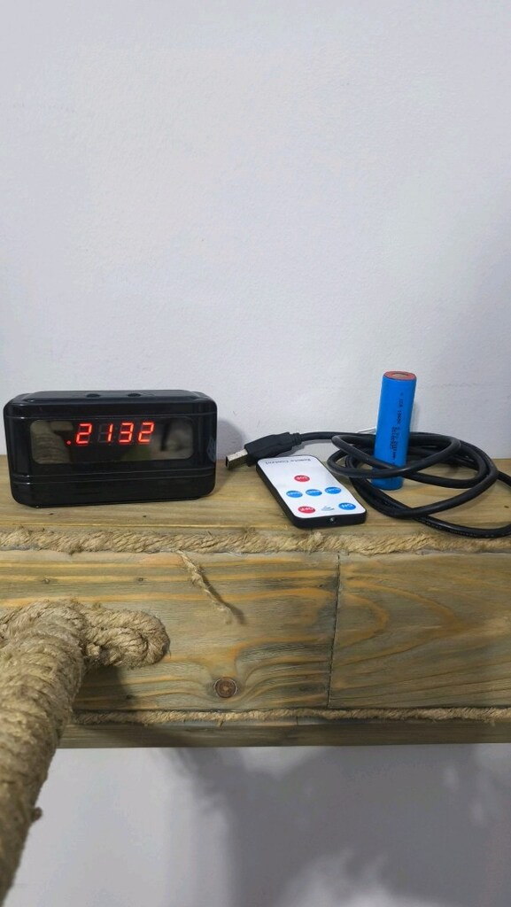 Mini gizli kamera Masa saati Termometre bakıcı kamerası - 2
