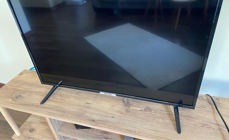 ONVO 32” LED TV - 2