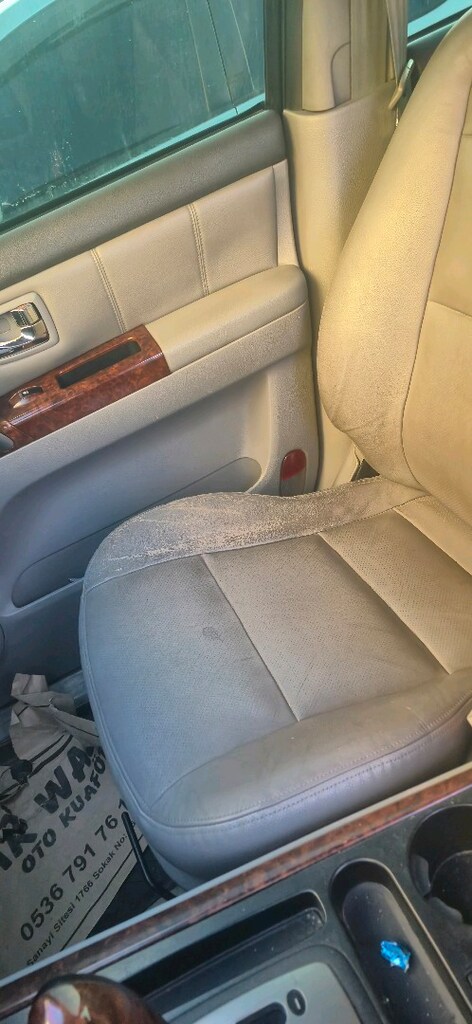 2005 SORENTO - 7