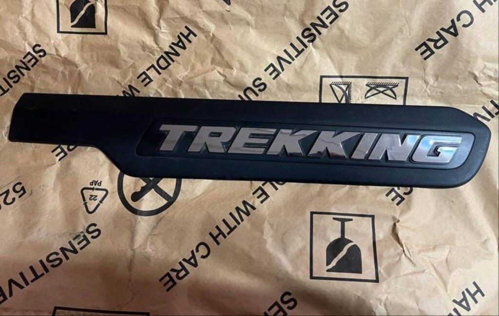 DOBLO TREKKİNG SOL ARKA KAPI BANDI - 5