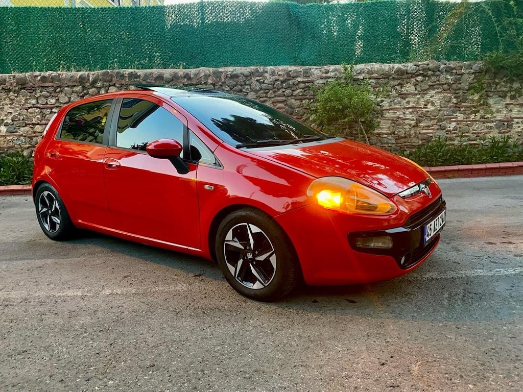 2012 model 1.4 makyajlı kasa Cam tavan Egzotik Kırmızı Punto - 7