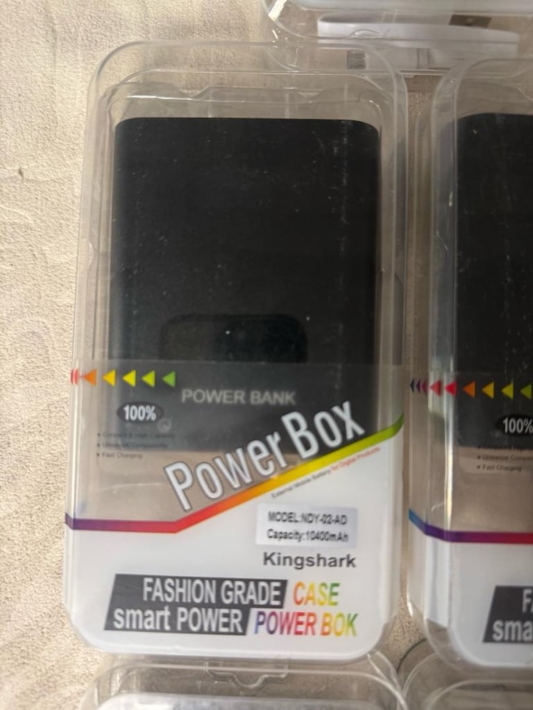 Sıfır Kingshark 10.400 mAh Powerbank - Şeffaf Kutusunda - 2