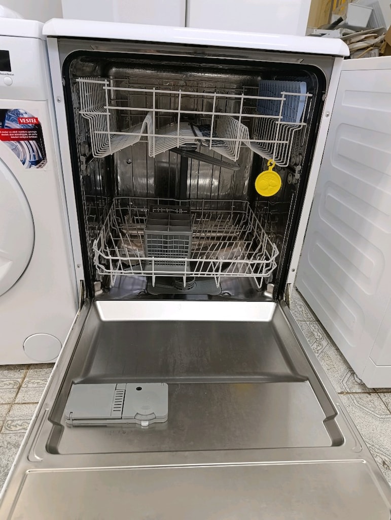 Bu bulaşık makinesi sadece 4500 TL - 2