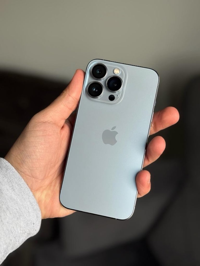 iPhone 13 Pro Max 128 GB YD - 3