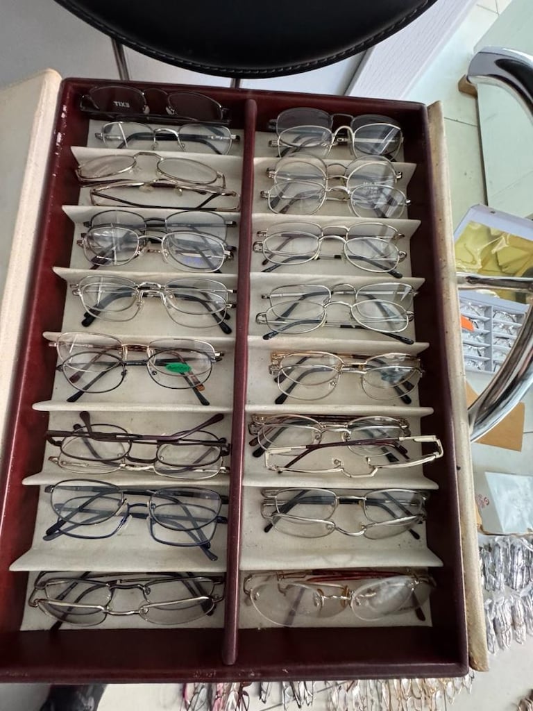 TOPTAN GÖZLÜK ÇERÇEVESİ 1150 ADET | ADET 50₺ KAÇMAZ