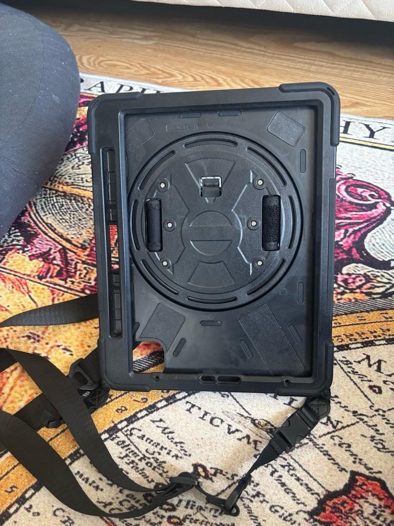 Tablet rugged kılıfı, el tutmalı ve omuz askılı - 3