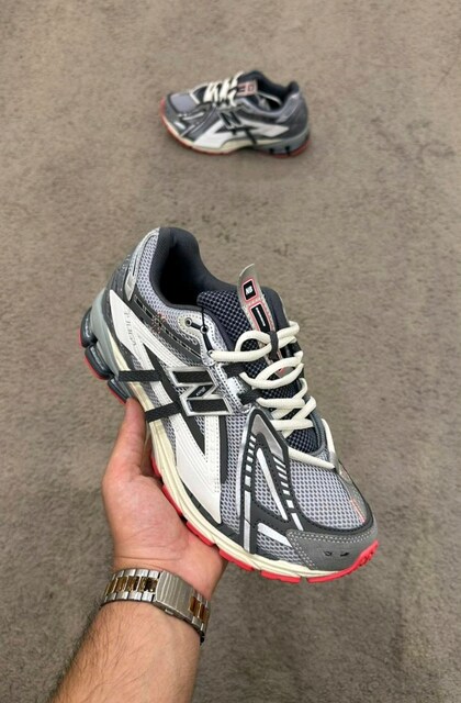 New Balance 1906R