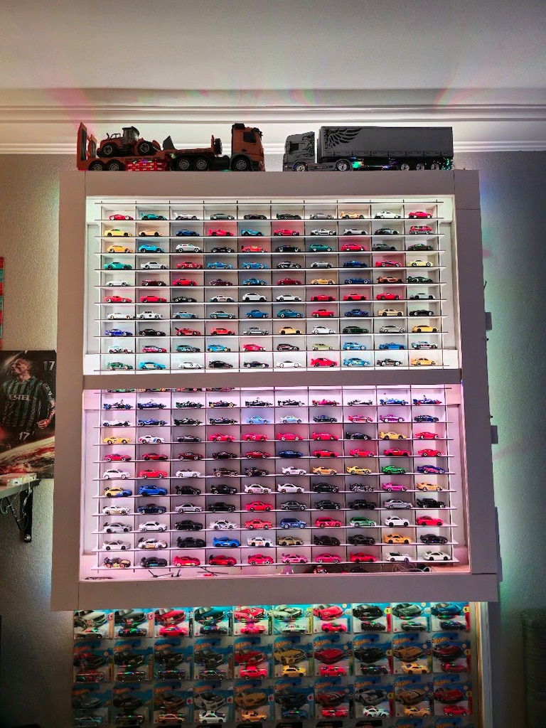 hotwheels araba sergileme rafı