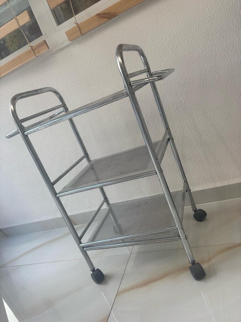 tekerlekli sehpa - 2
