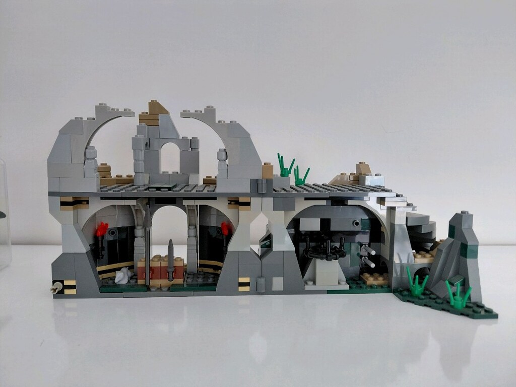 Lego Lord of the Rings 9472 Attack on the Weathertop - 2