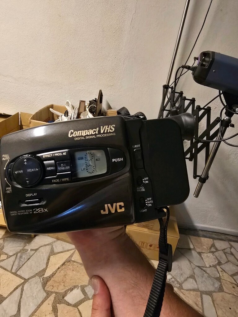 JVC GR-AX 760 Compact Vhs kamera - 8