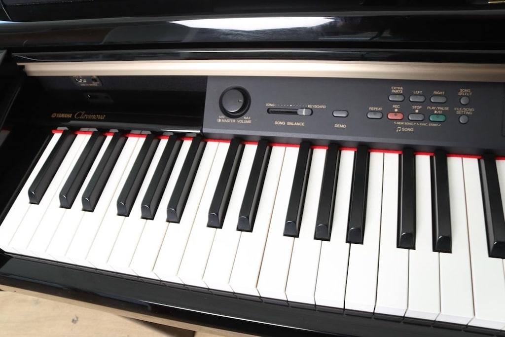 YAMAHA CLP 280 parlak lake sifir ayarinda agac tuslu dijital piyano - 20