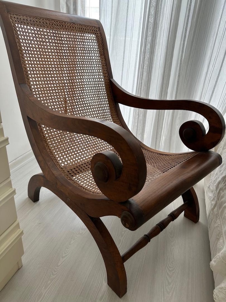 Teak hazeranlı koltuk