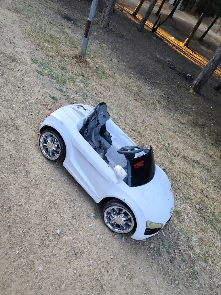 AUDİ AKÜLÜ ARABA - 2