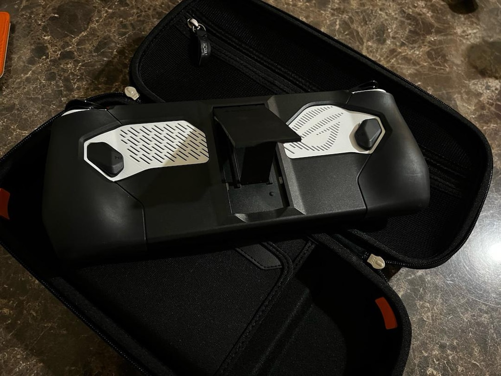 ASUS ROG ALLY Z1 - 2
