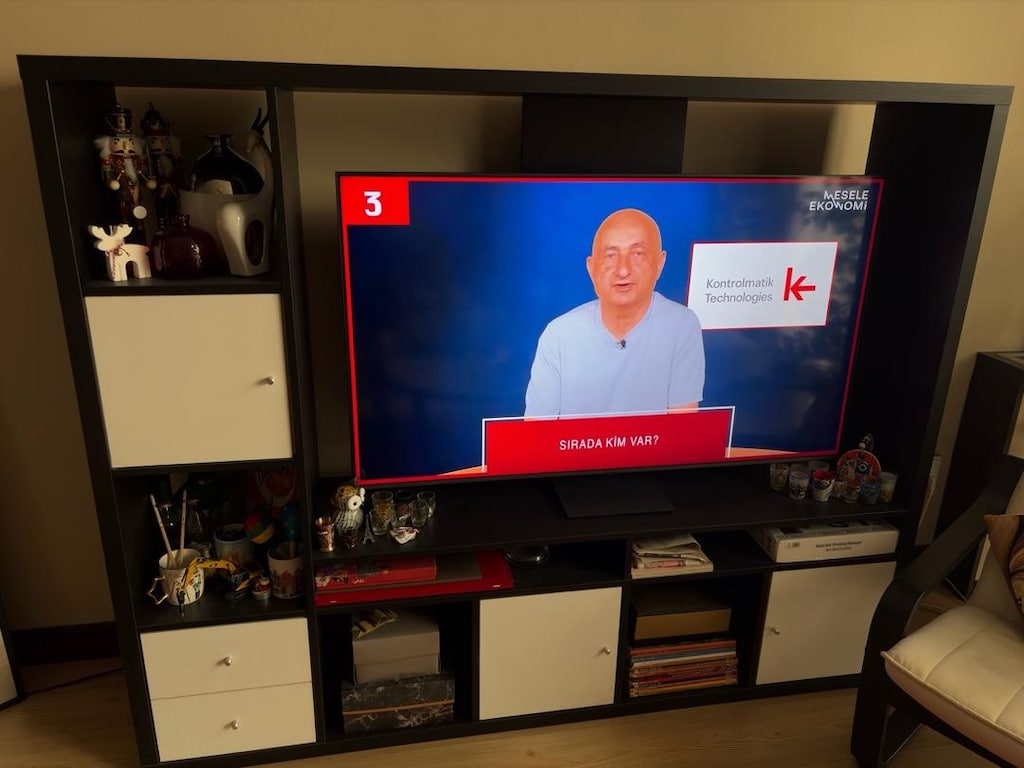 İkea Lappland TV Ünitesi