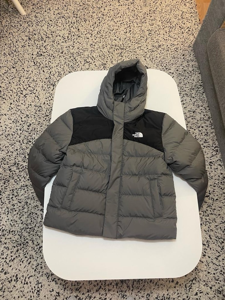 The North Face Men’s Baltic Down Hooded Puffer Jacket. - 3