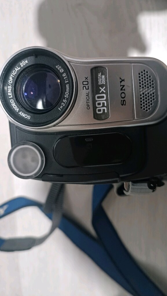 Sony Handycam Hİ8 Kamera - 3