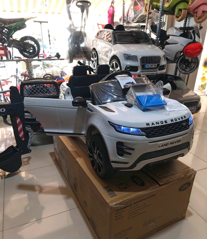 (VADE FARKSIZ 2 TAKSİT)SIFIR TEŞHİR LAND ROVER 4X4 AKÜLÜ ARABA - 10
