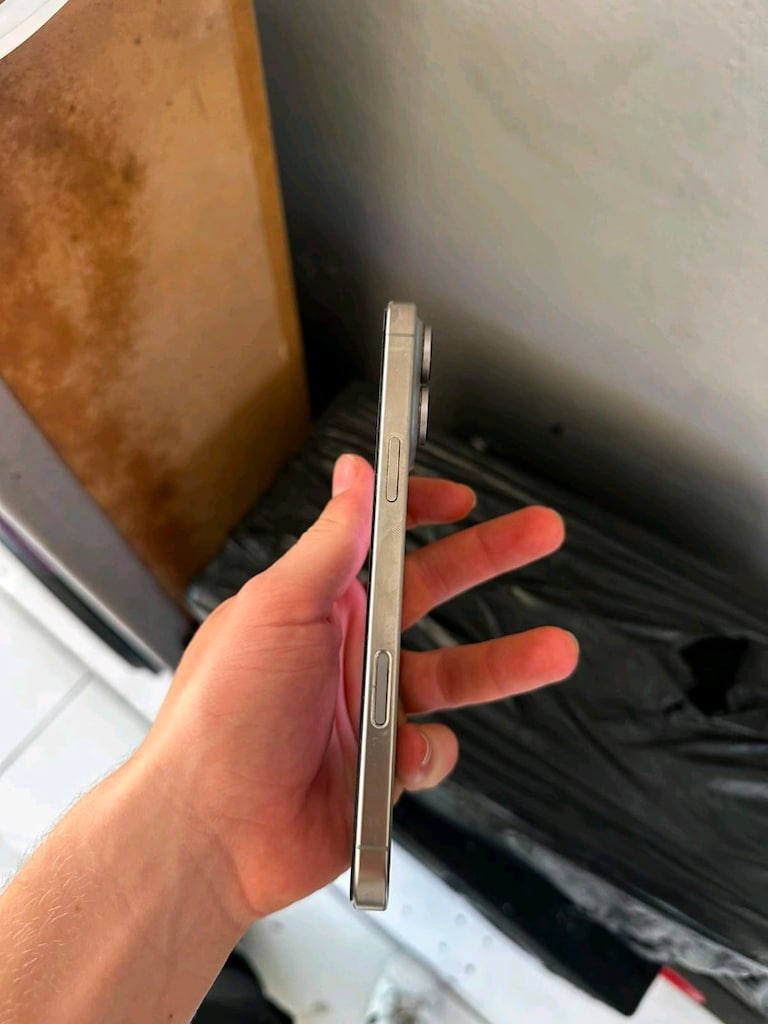 İPHONE 16 PRO MAX YURT İÇİ GARANTİLİ HATASIZ TEMİZ - 2