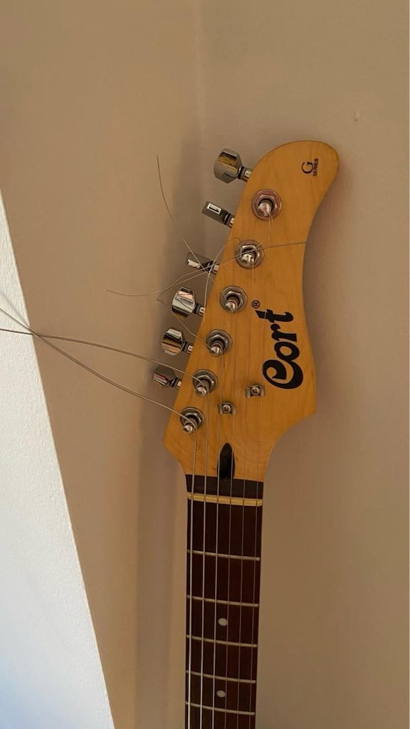 Cort G110 Elektro Gitar + Belle Amfi - 2