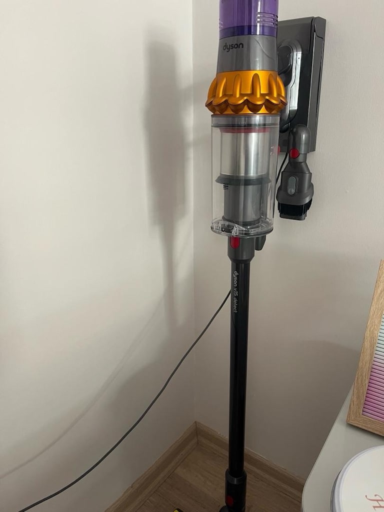 Dyson V15 - 2