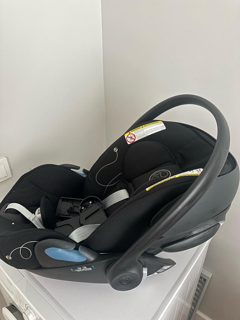 Cybex Cloud G Model ve Isofix araç bazası - 5