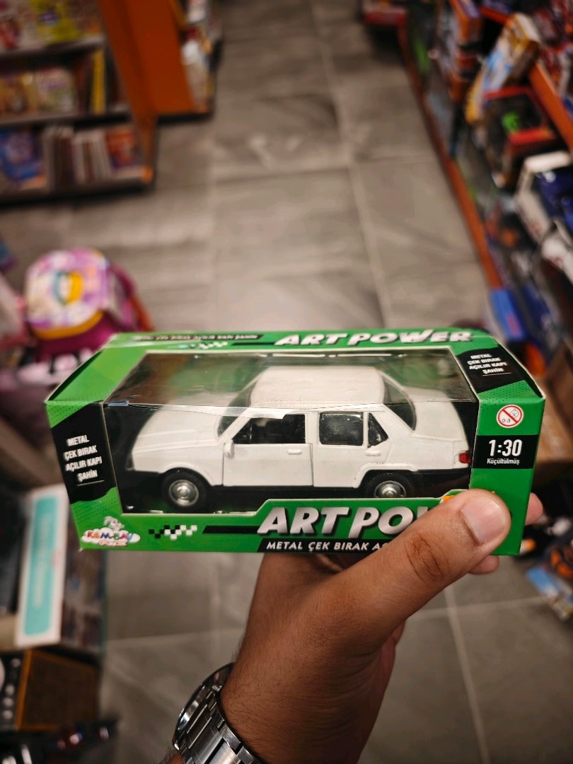 Tofaş Şahin Metal Büyük Boy Oyuncak Araba - 2
