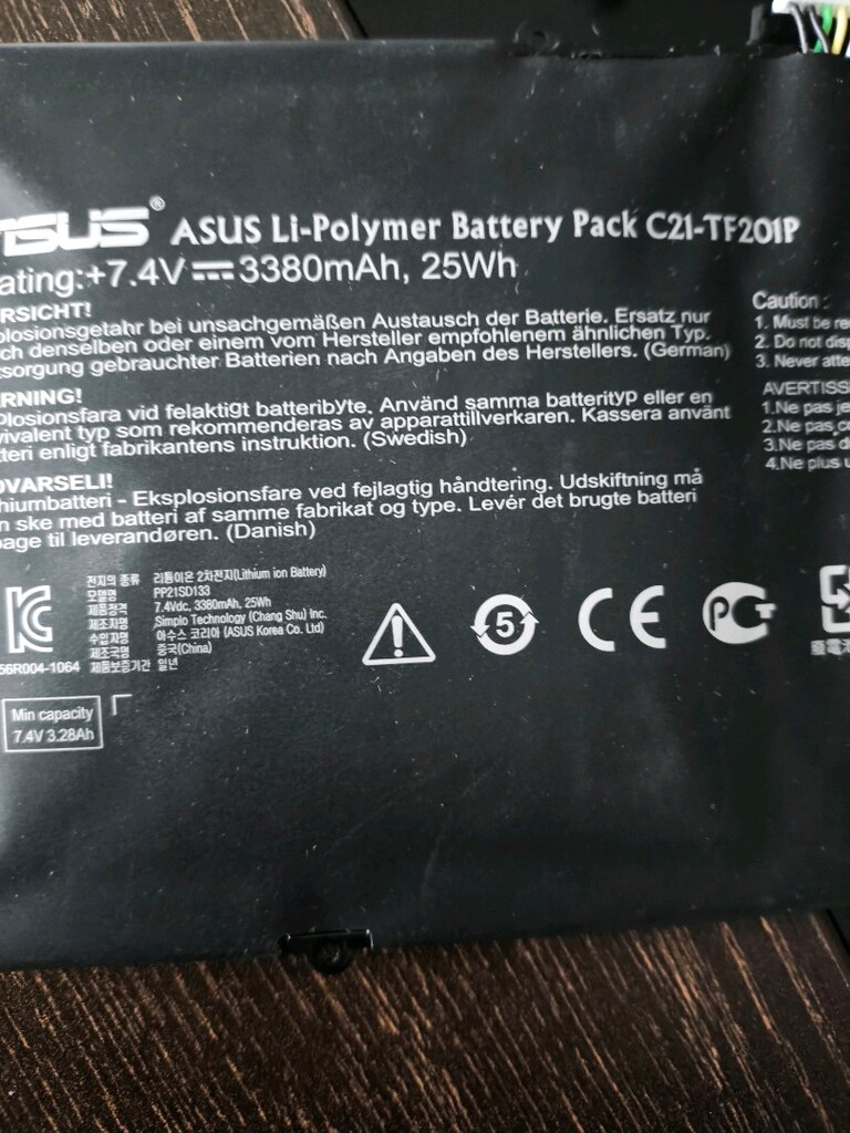 Asus - 3