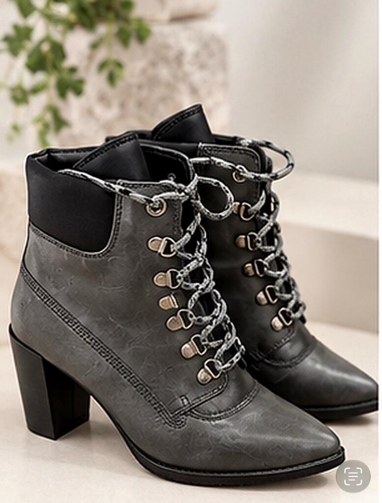 Stuart Weitzman bağcıklı bilek bot