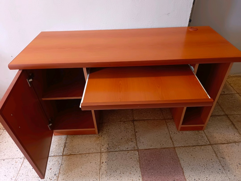 Temiz koltuk takımı,çalışma masası, vitrin, konsol, orta sehpa - 6
