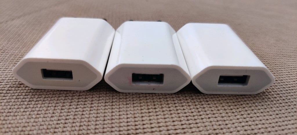 3 Adet Orijinal Apple A1400 5W USB şarj adaptör. - 2