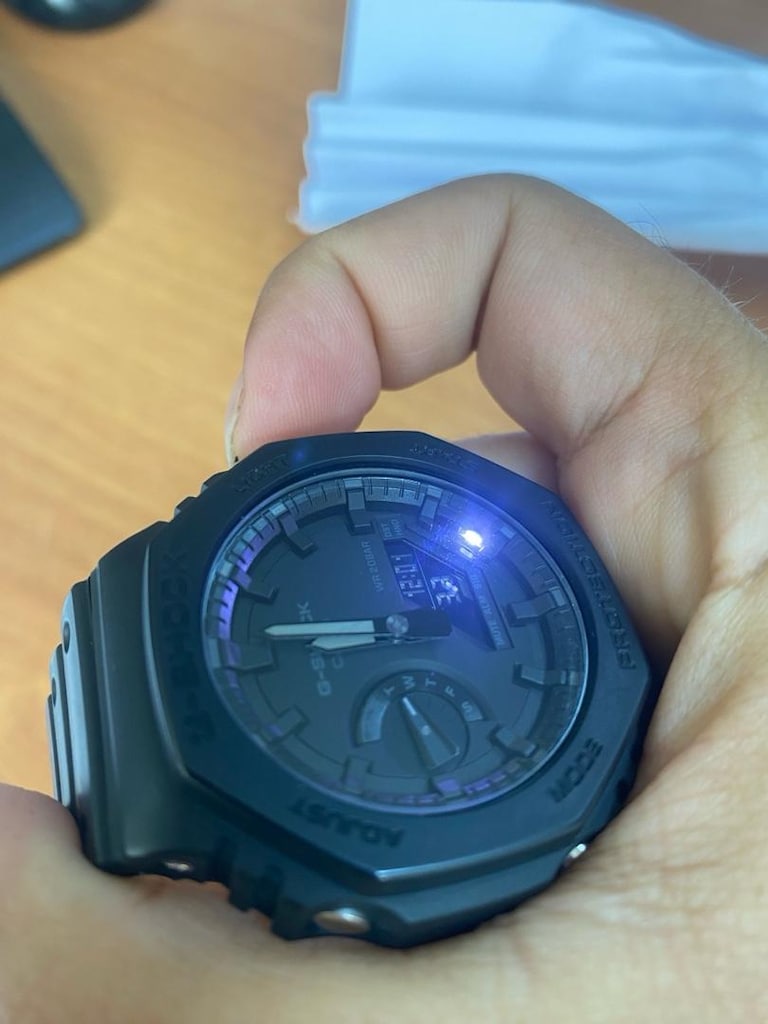 Casio GA 2100 Orjinaldir Ersa Saat Garantili fatura mevcut kutusu yok. - 2