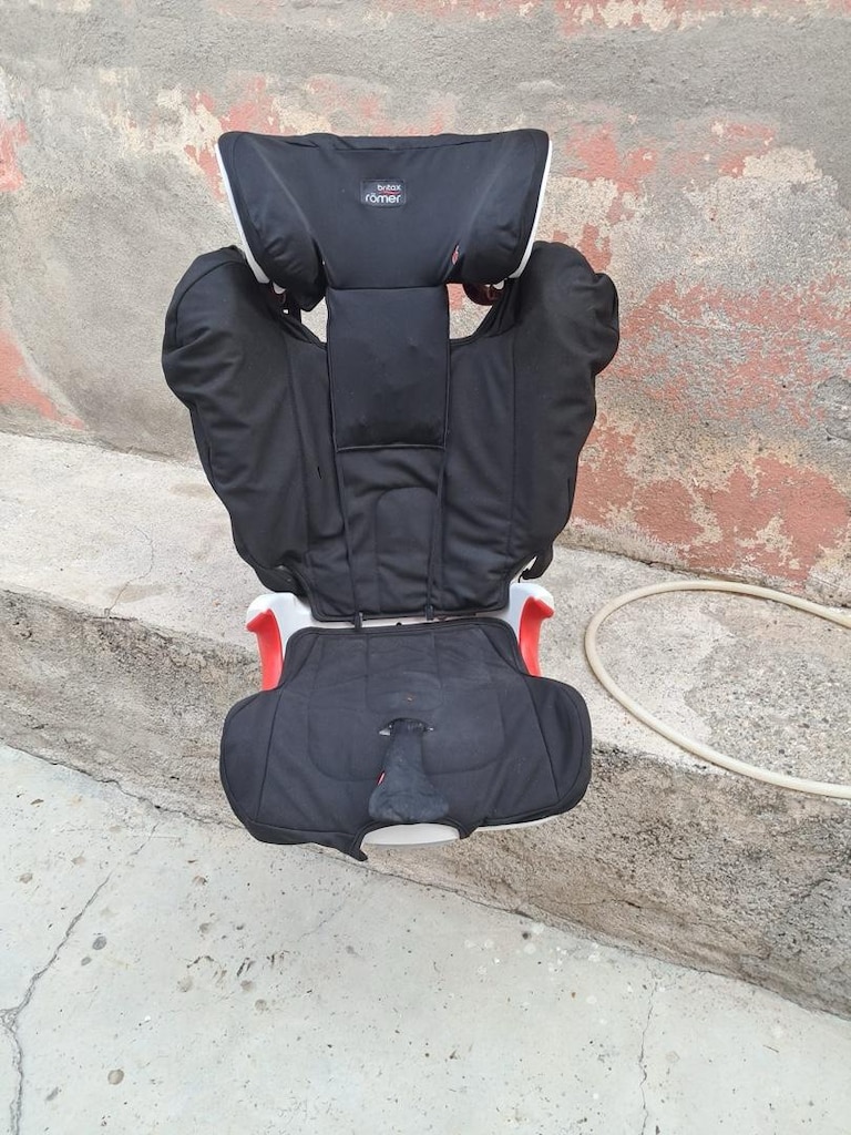 çocuk araba koltugu